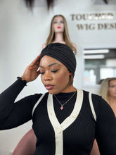 Lade das Bild in den Galerie-Viewer, TBD Satin Turban