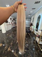 Lade das Bild in den Galerie-Viewer, Luxury Sleek Ponytail * in verschiedenen Farben