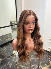 Lade das Bild in den Galerie-Viewer, May