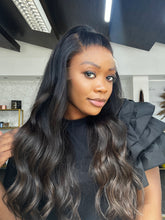 Lade das Bild in den Galerie-Viewer, Ana