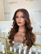 Lade das Bild in den Galerie-Viewer, Brownie