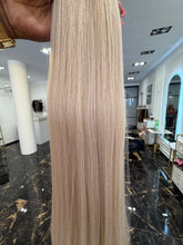 Lade das Bild in den Galerie-Viewer, Luxury Sleek Ponytail * in verschiedenen Farben

